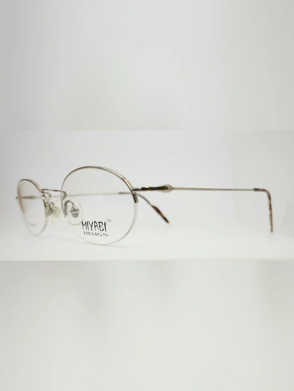 Miyabi. Kairi project. Silver Oval Beta ẞ Titanium Glasses. Semi Rimless. 1990s
